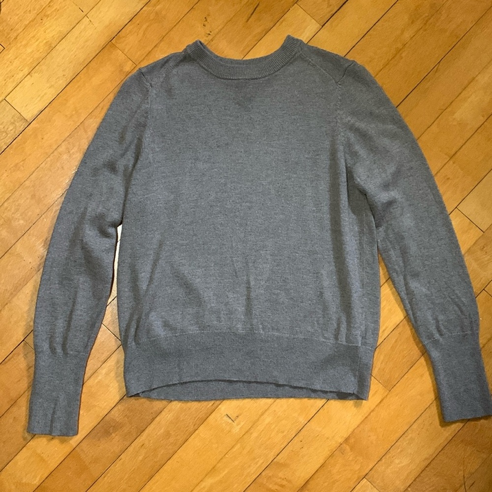 Women’s Sweater